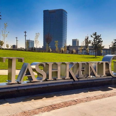 Апартаменты У Парка Голубые Купола И Цум Apartments At Blue Dome Park Taşkent Dış mekan fotoğraf