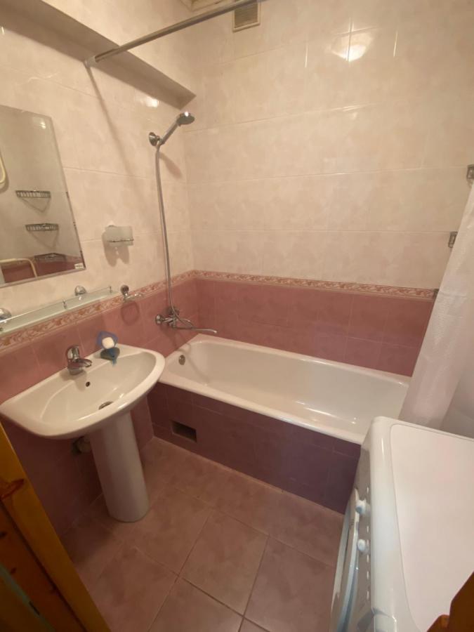 Апартаменты У Парка Голубые Купола И Цум Apartments At Blue Dome Park Taşkent Dış mekan fotoğraf