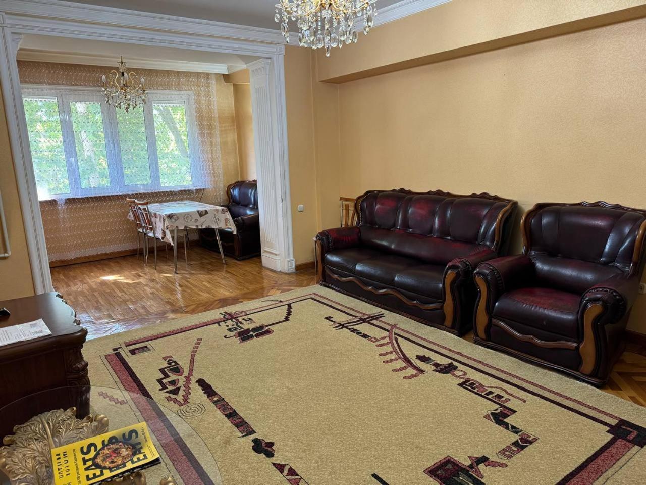 Апартаменты У Парка Голубые Купола И Цум Apartments At Blue Dome Park Taşkent Dış mekan fotoğraf